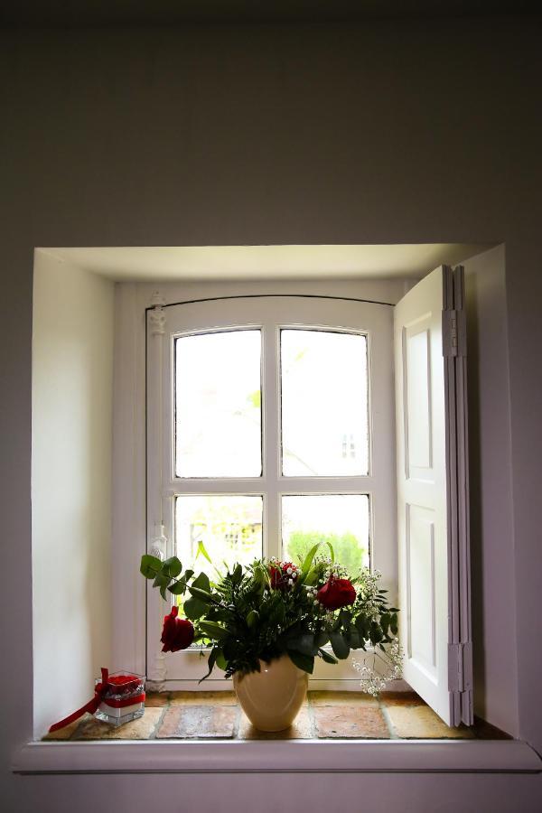 L'Atelier Apartment Saint-Denis-sur-Loire ภายนอก รูปภาพ